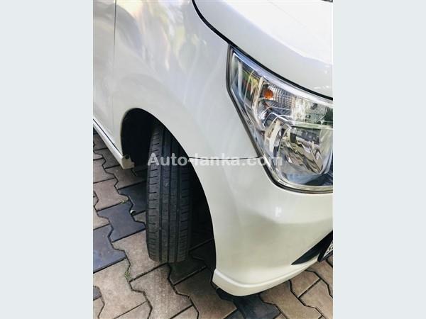 Suzuki wagon R (2015)
